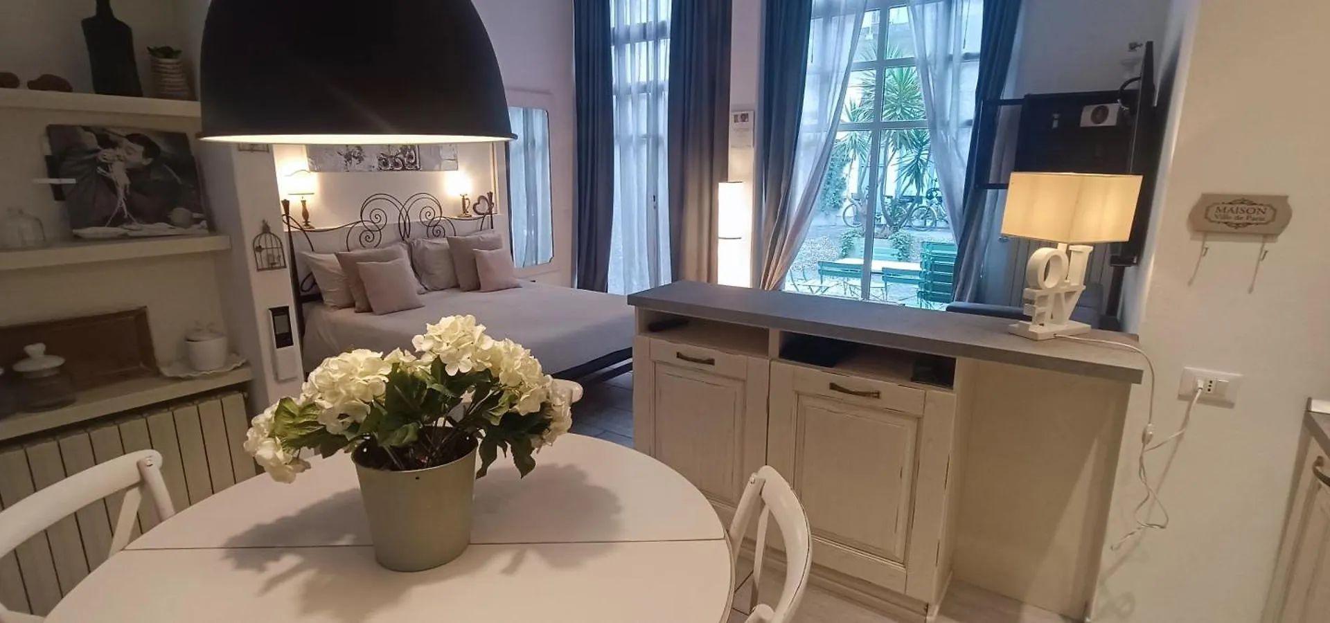 Carducci Bed & Breakfast Como