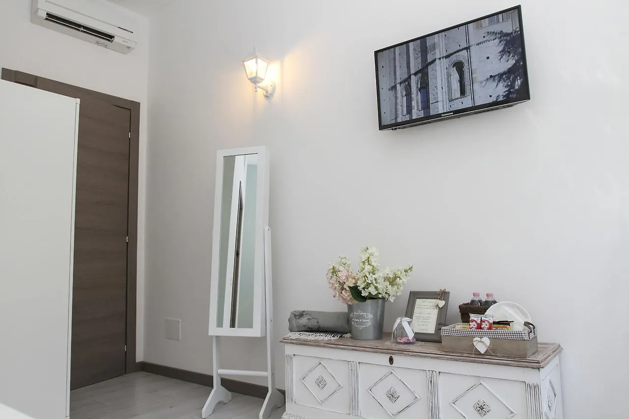Carducci Bed & Breakfast Como 0*,  Italy