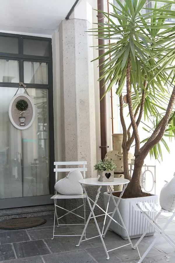 Carducci Bed & Breakfast Como