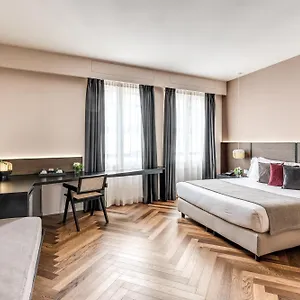 Plinius Lifestyle Hotell