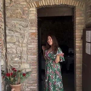 La Corte And Restaurant - Free Parking - 10 Minutes To The And Centre Bed & Breakfast