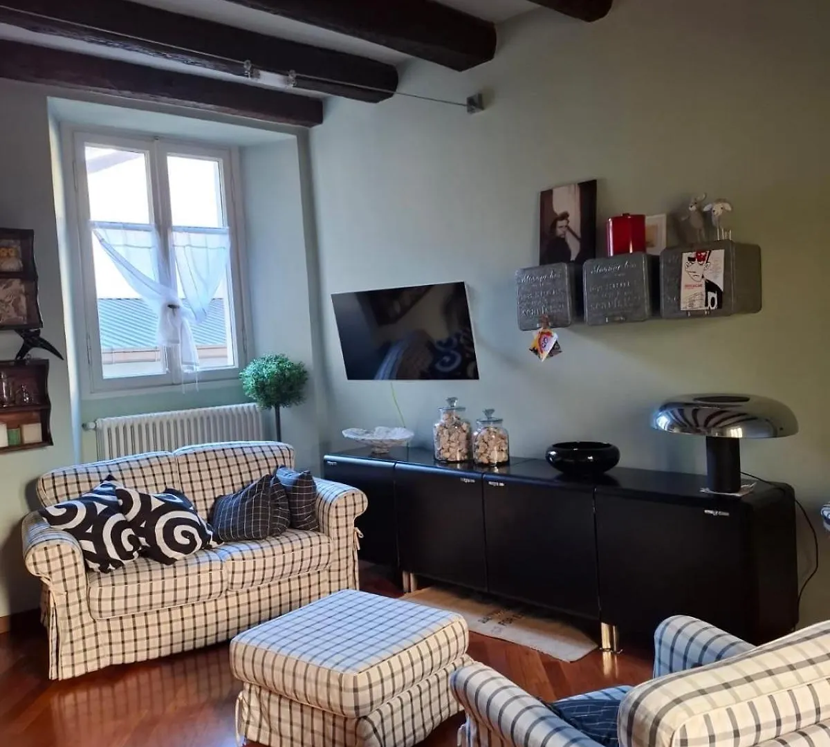 Carducci Bed & Breakfast Como Italy