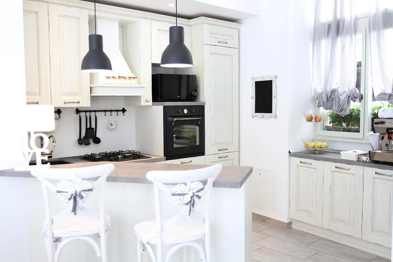 Carducci Bed & Breakfast Como Italy