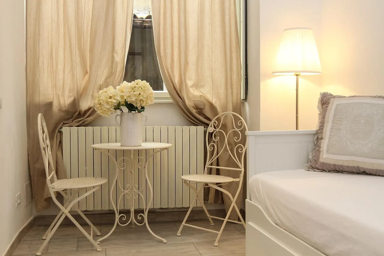 Carducci Bed & Breakfast Como