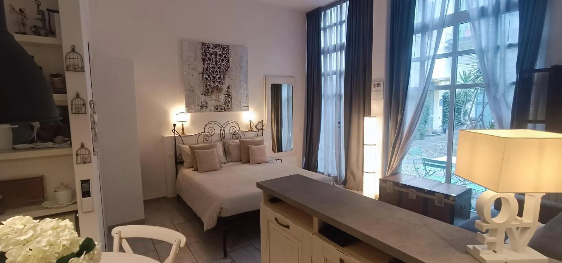 Carducci Bed & Breakfast Como