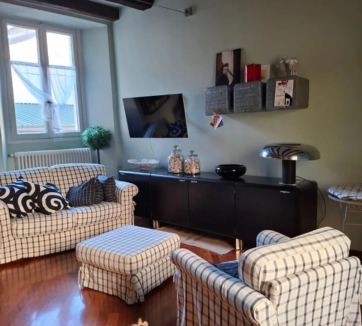 Carducci Bed & Breakfast Como