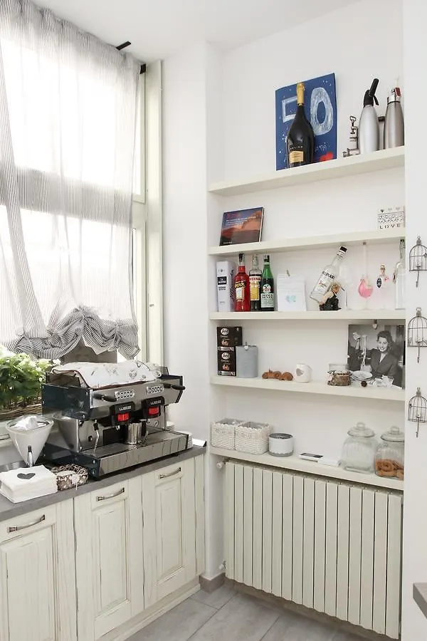 Carducci Bed & Breakfast Como Italy